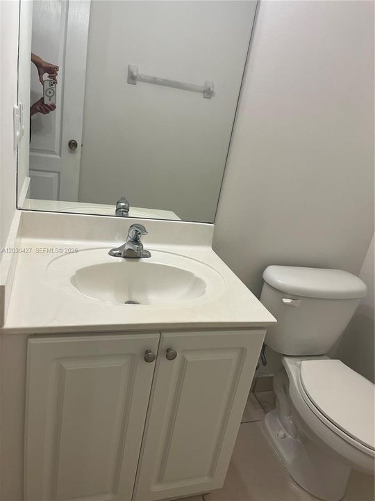 En Venta: $339,900 (3 camas, 2 baños, 1383 Pies cuadrados)