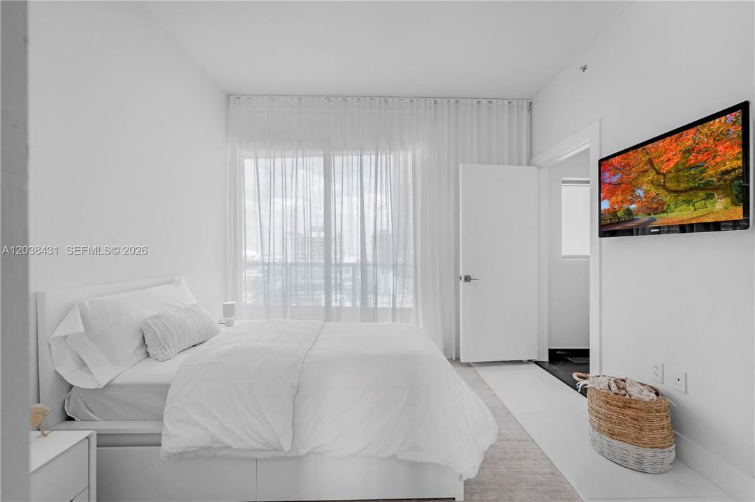 На продажу: $1,299,000 (3 спален, 3 ванн, 1575 Квадратных фут)