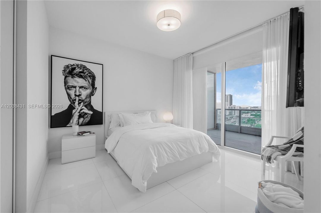 На продажу: $1,299,000 (3 спален, 3 ванн, 1575 Квадратных фут)