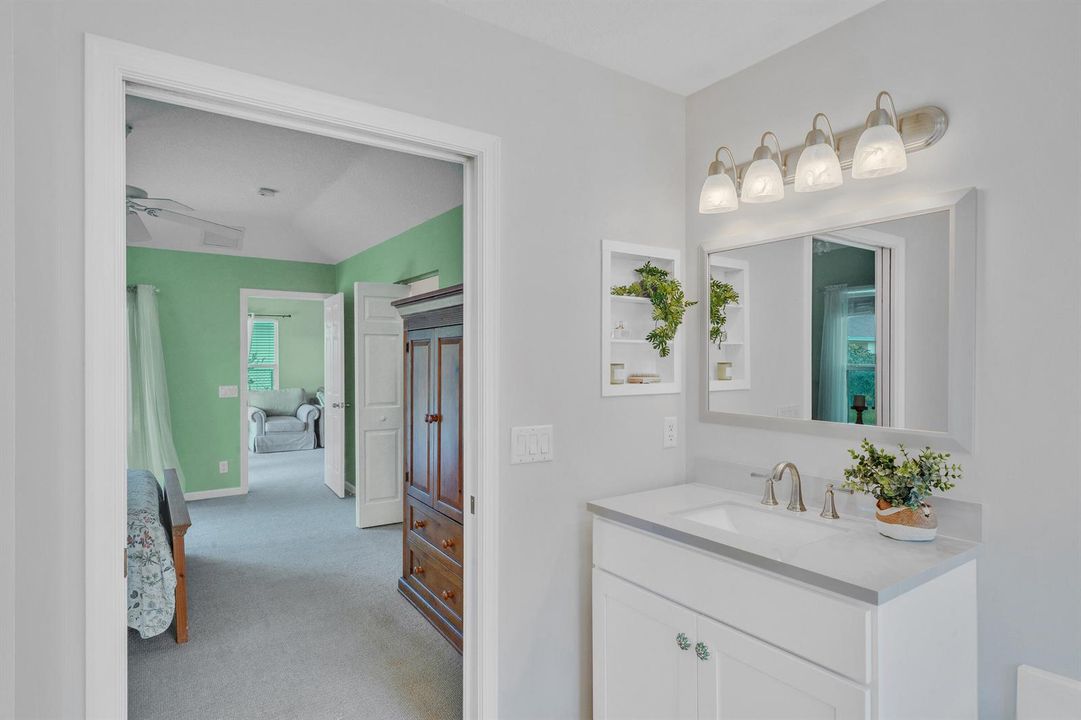 15 Primary Bathroom (5)