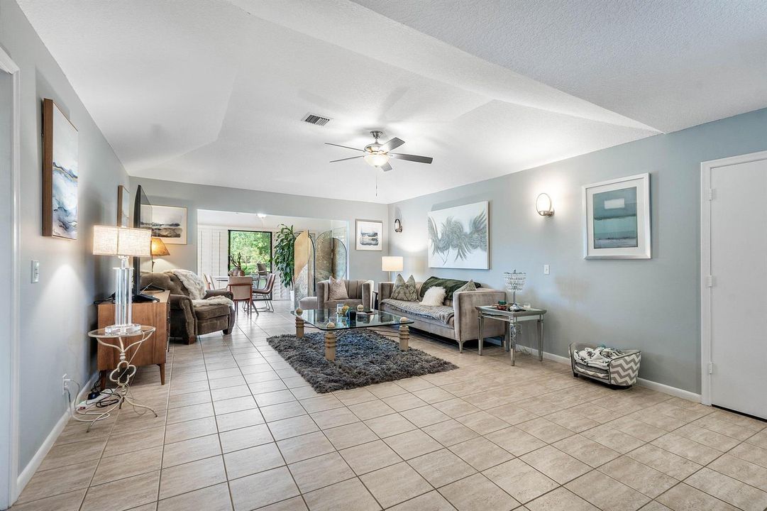 007-6403EastpointePinesStreet-PalmBeachG