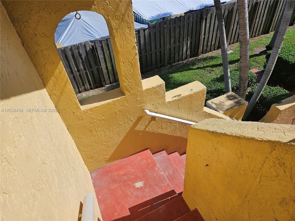 В аренду: $2,200 (2 спален, 2 ванн, 1000 Квадратных фут)