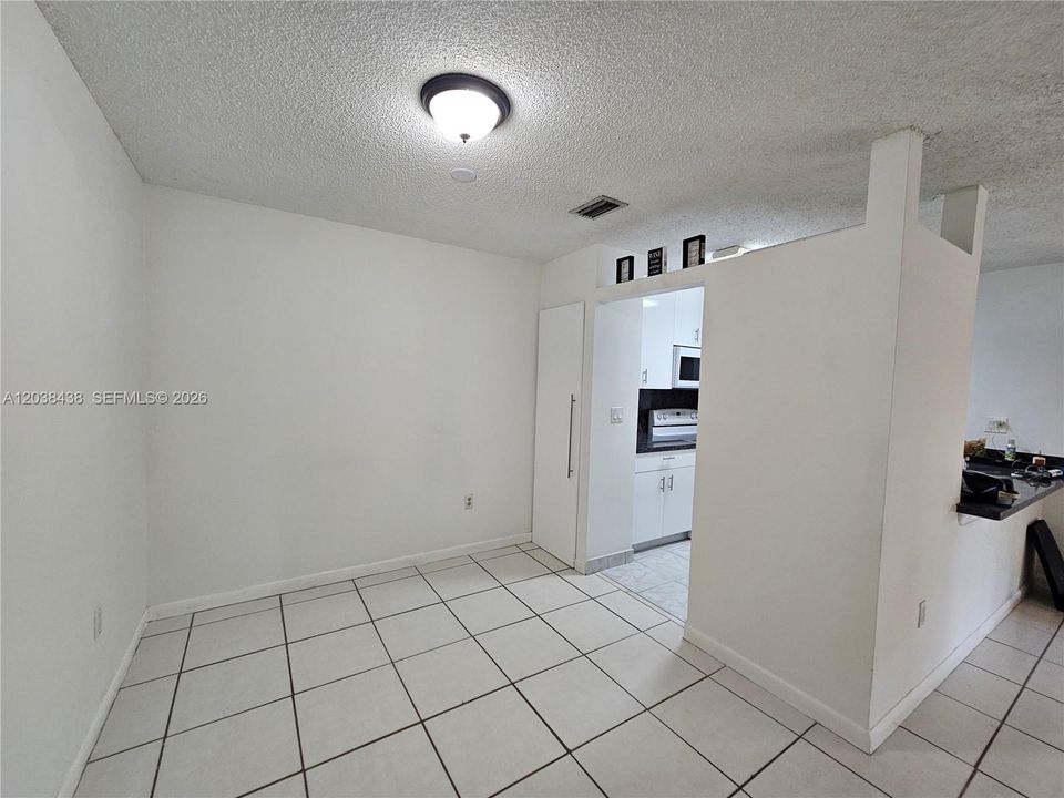 Living / Dining Area