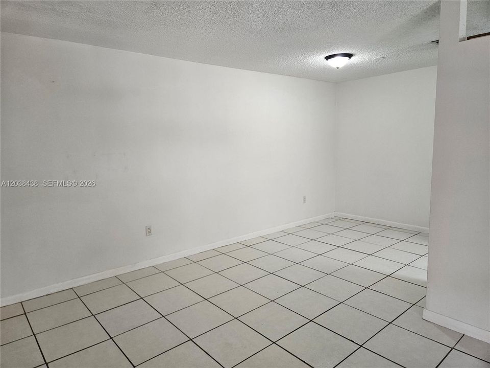 Living / Dining Area