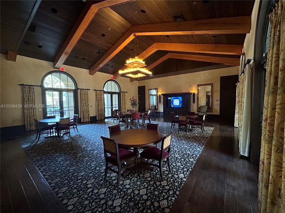 For Sale: $470,000 (2 beds, 3 baths, 1753 Square Feet)