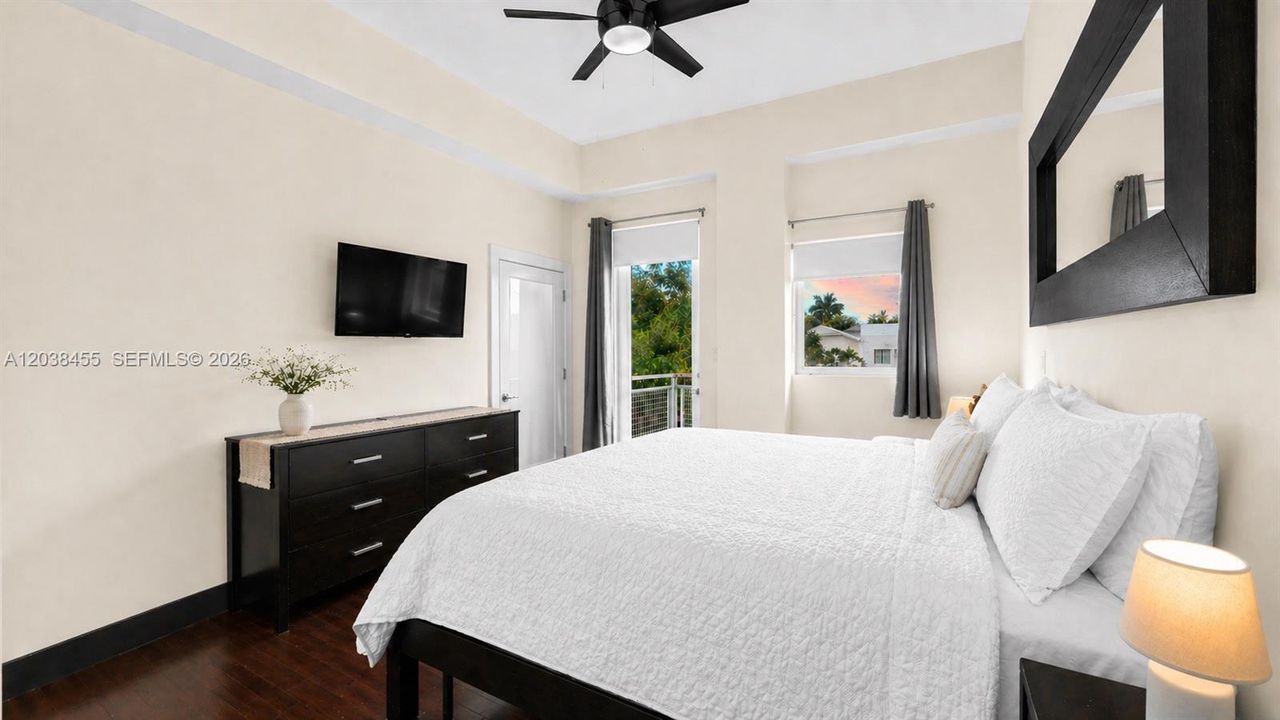 balcony off bedroom