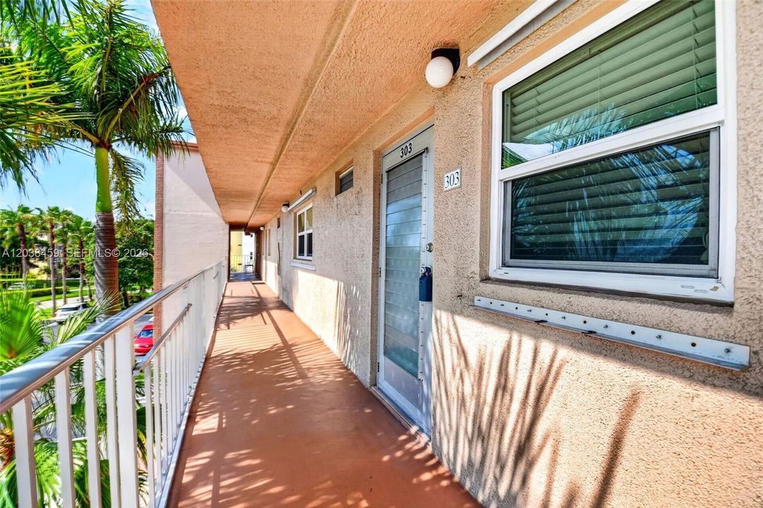 En Venta: $104,900 (2 camas, 2 baños, 960 Pies cuadrados)