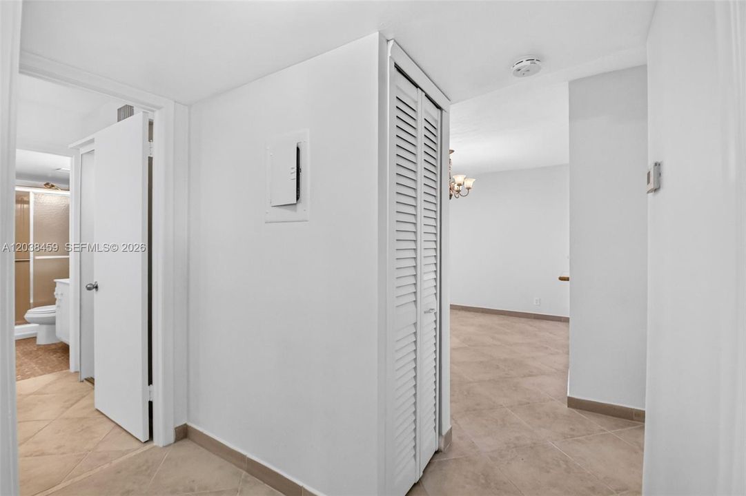 En Venta: $104,900 (2 camas, 2 baños, 960 Pies cuadrados)