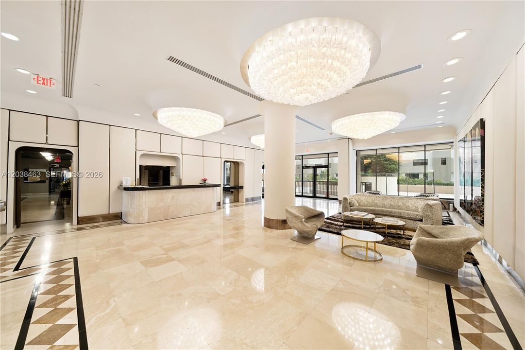For Sale: $299,000 (2 beds, 3 baths, 1950 Square Feet)