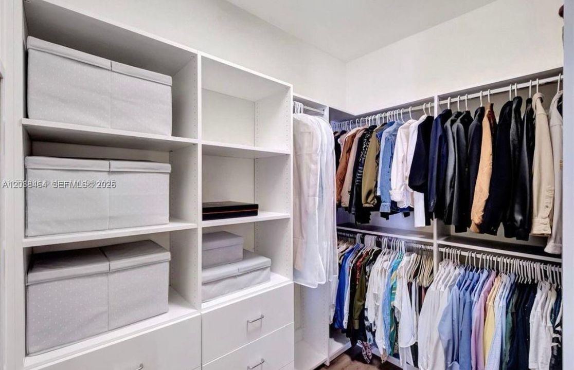 En Renta: $4,400 (3 camas, 2 baños, 1720 Pies cuadrados)