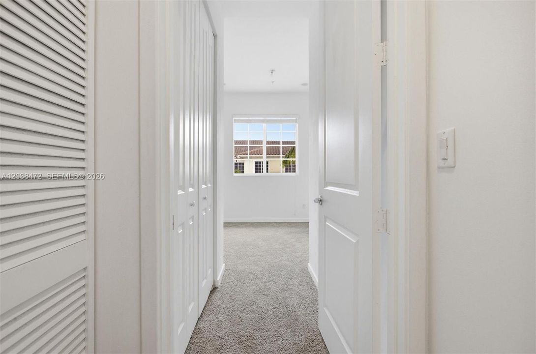 For Sale: $429,999 (3 beds, 2 baths, 1500 Square Feet)