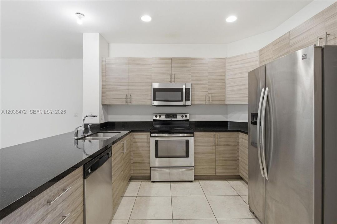 For Sale: $429,999 (3 beds, 2 baths, 1500 Square Feet)
