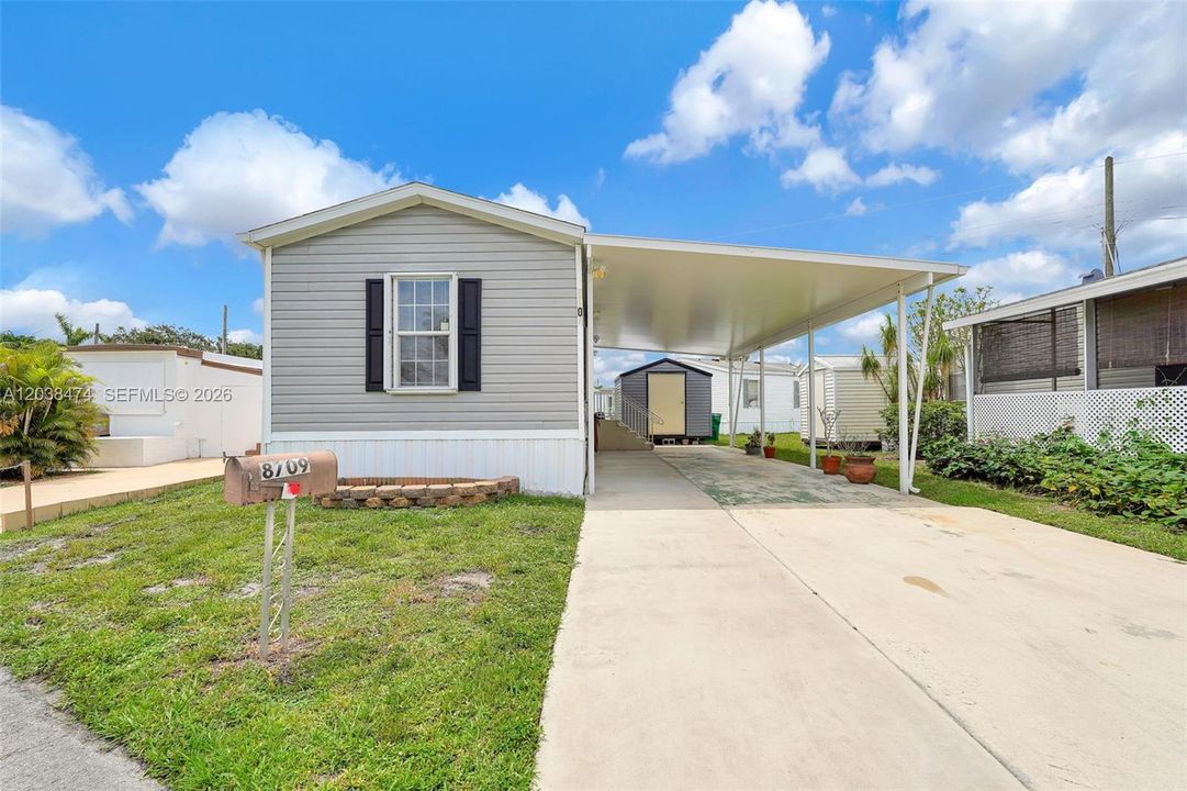 En Venta: $198,000 (2 camas, 1 baños, 742 Pies cuadrados)