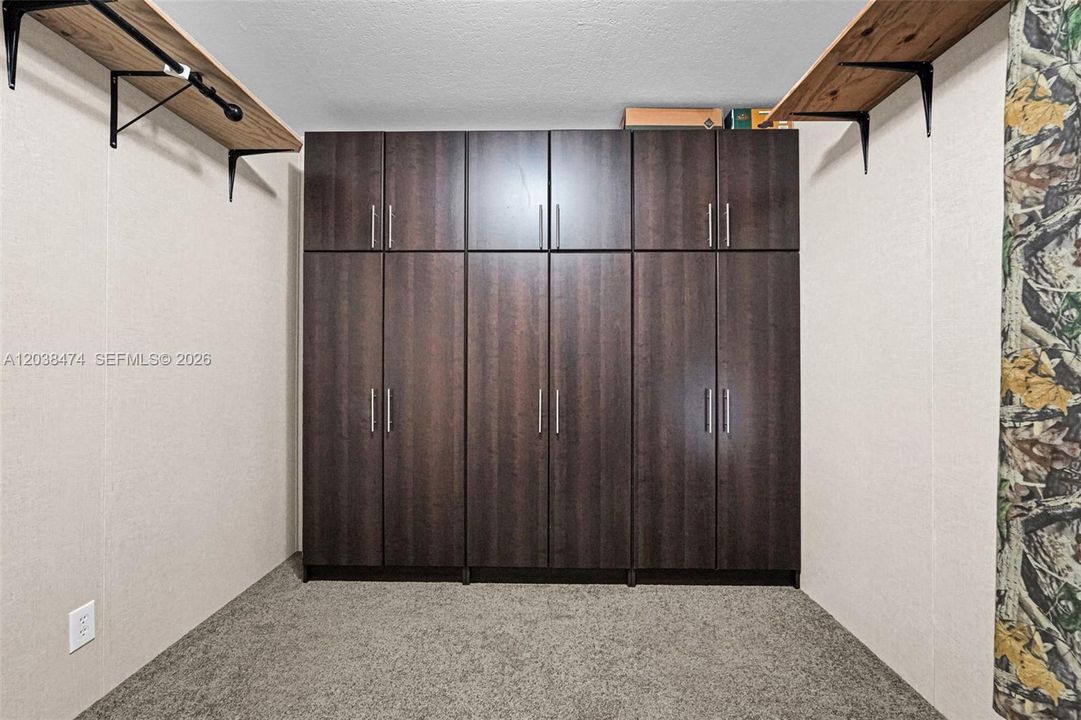 En Venta: $198,000 (2 camas, 1 baños, 742 Pies cuadrados)