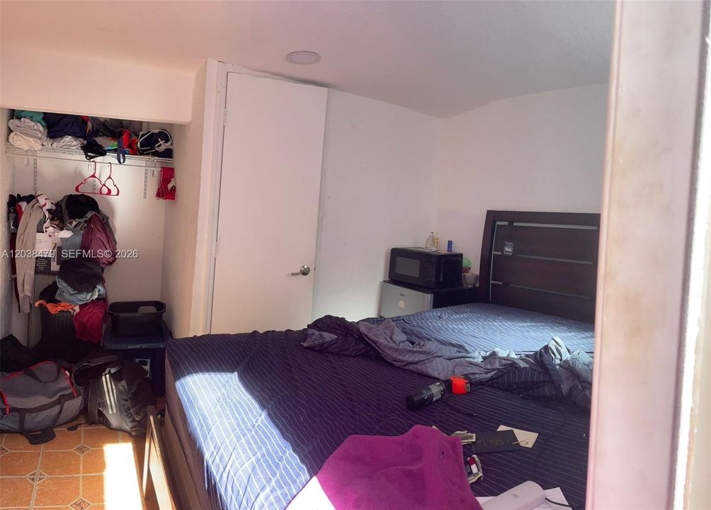 For Sale: $359,000 (3 beds, 2 baths, 1488 Square Feet)