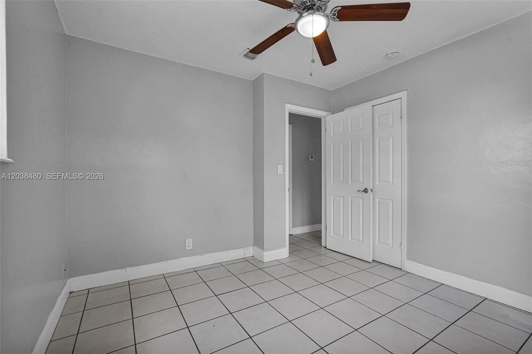 En Venta: $458,000 (3 camas, 2 baños, 1026 Pies cuadrados)