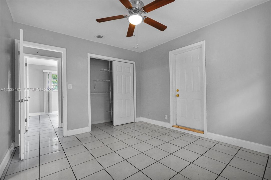 En Venta: $458,000 (3 camas, 2 baños, 1026 Pies cuadrados)