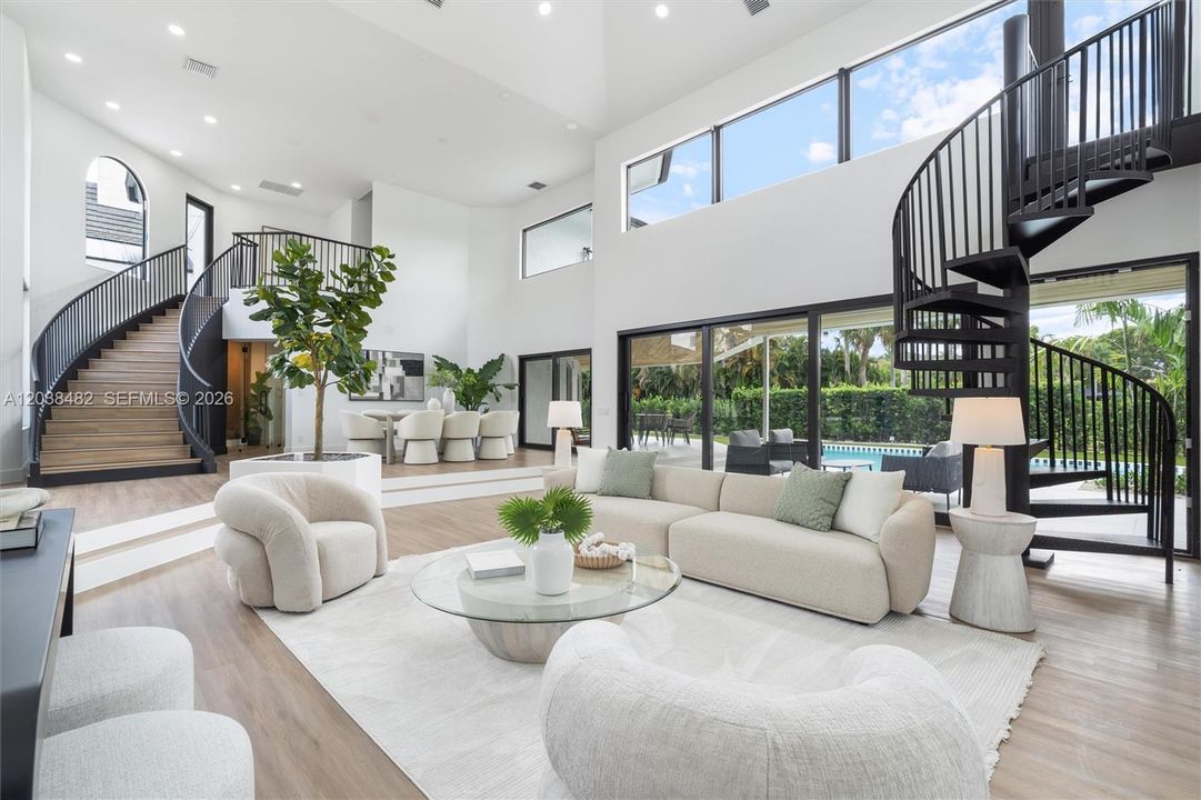 En Venta: $2,589,000 (5 camas, 4 baños, 4596 Pies cuadrados)