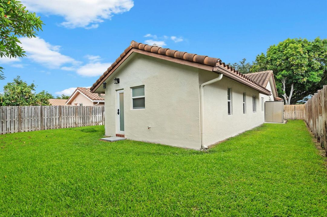 25-web-or-mls-2696-nw-94th-ave