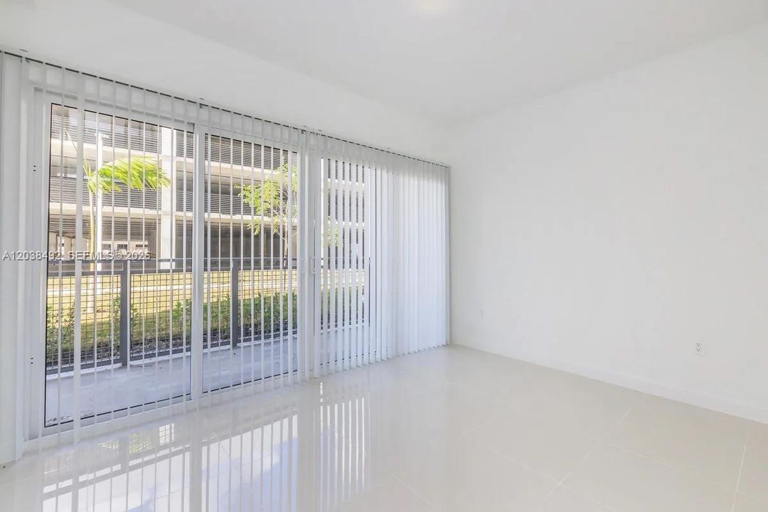 En Renta: $3,330 (3 camas, 2 baños, 1307 Pies cuadrados)