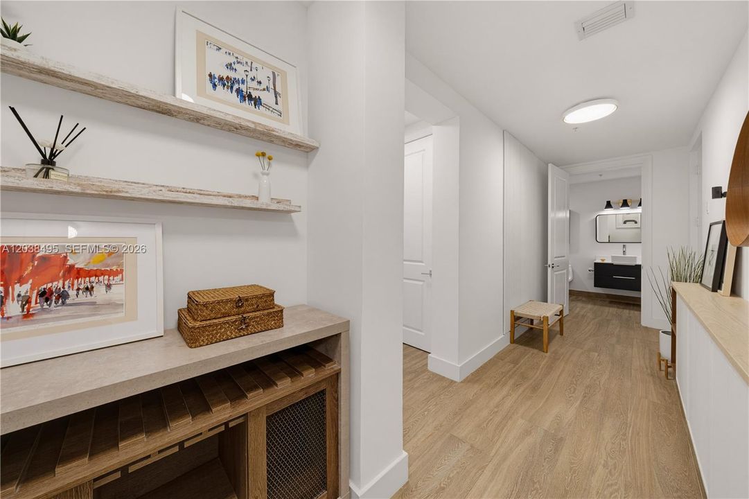 For Sale: $2,195,000 (4 beds, 5 baths, 4303 Square Feet)