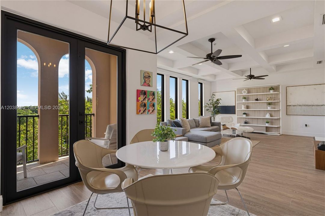 For Sale: $2,195,000 (4 beds, 5 baths, 4303 Square Feet)
