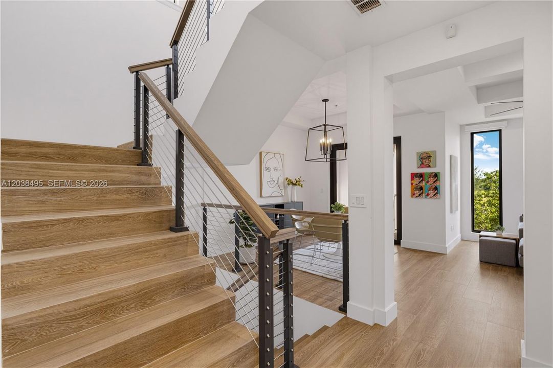 For Sale: $2,195,000 (4 beds, 5 baths, 4303 Square Feet)