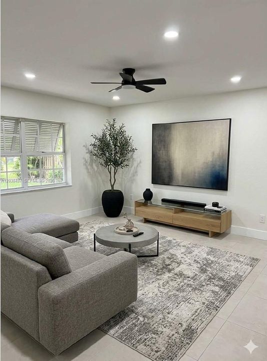For Rent: $2,500 (2 beds, 1 baths, 2348 Square Feet)