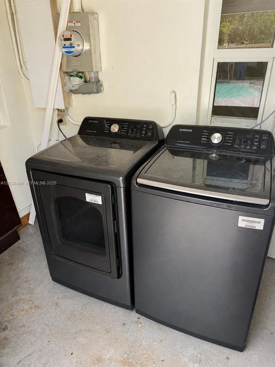En Renta: $3,600 (3 camas, 2 baños, 1975 Pies cuadrados)