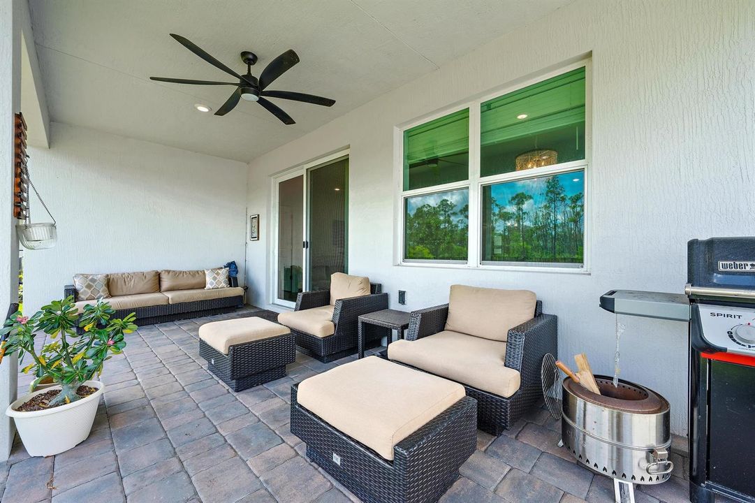 6841 SE Pk Trce Dr-16