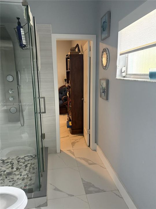 В аренду: $2,800 (1 спален, 1 ванн, 750 Квадратных фут)