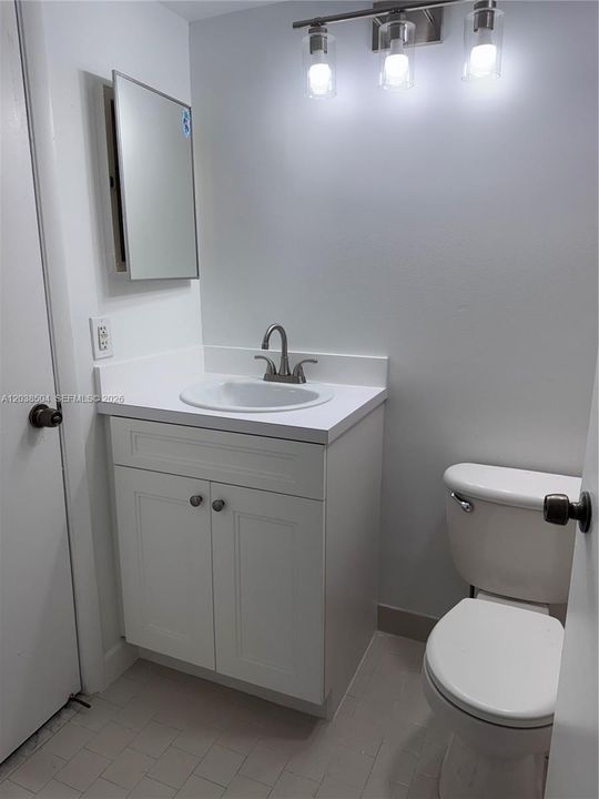 For Sale: $325,000 (3 beds, 2 baths, 1273 Square Feet)
