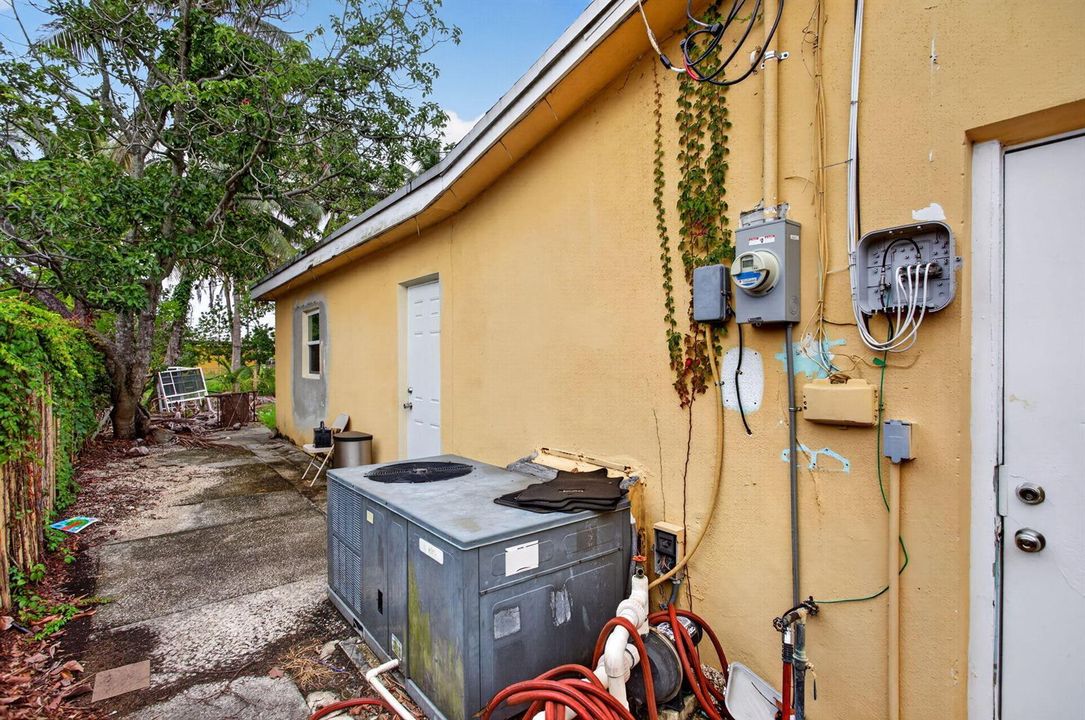 4-web-or-mls-4390-0309