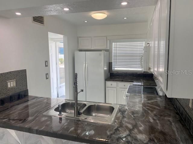 Kitchen2