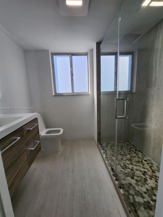 В аренду: $3,200 (2 спален, 2 ванн, 974 Квадратных фут)