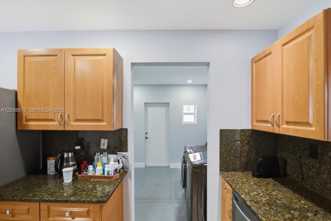 En Venta: $539,900 (2 camas, 2 baños, 1404 Pies cuadrados)