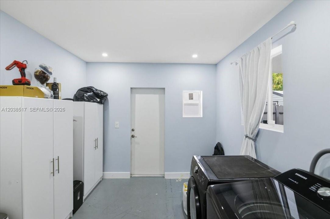 En Venta: $539,900 (2 camas, 2 baños, 1404 Pies cuadrados)