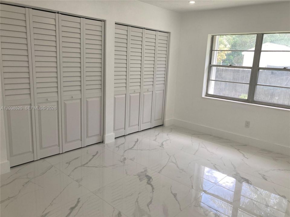 En Renta: $3,500 (3 camas, 2 baños, 2508 Pies cuadrados)