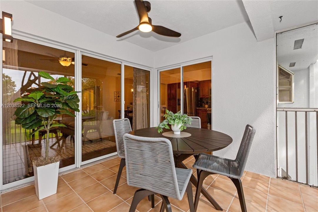 For Sale: $375,000 (2 beds, 2 baths, 1598 Square Feet)