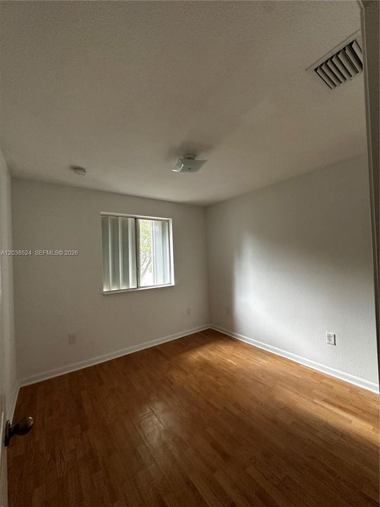 En Renta: $2,300 (3 camas, 3 baños, 1423 Pies cuadrados)