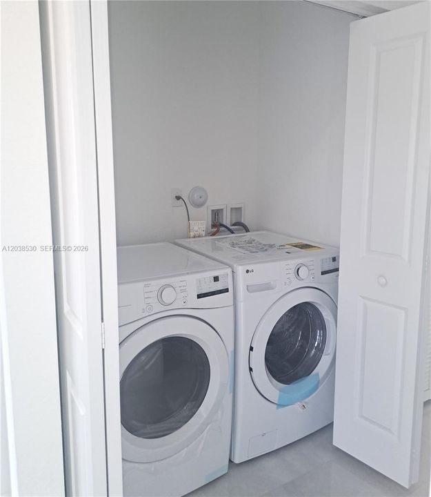 En Renta: $3,600 (5 camas, 3 baños, 2281 Pies cuadrados)