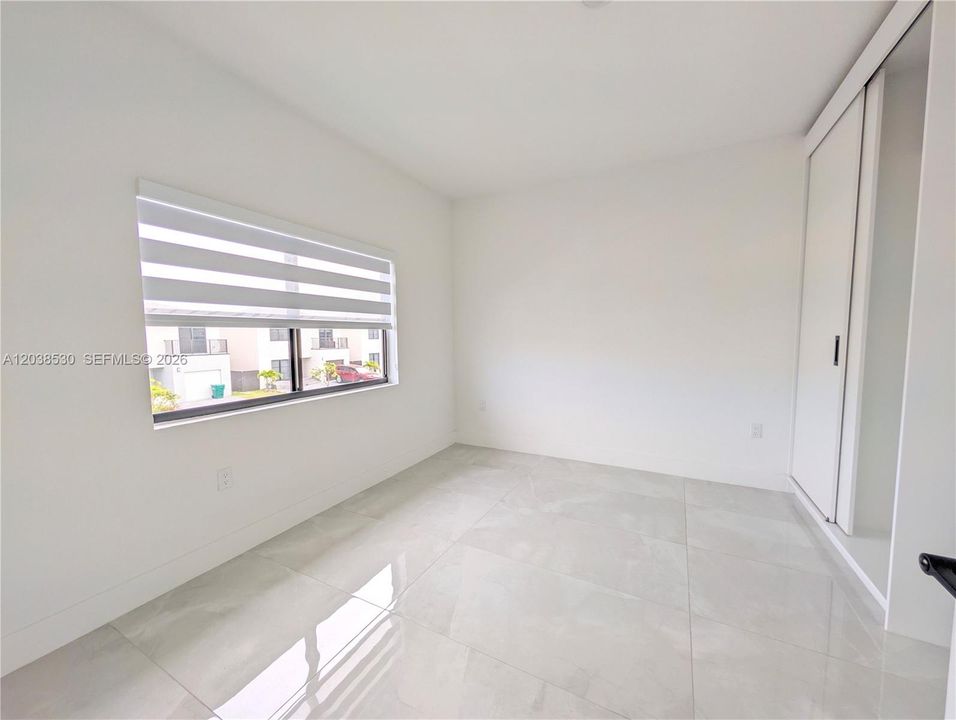En Renta: $3,600 (5 camas, 3 baños, 2281 Pies cuadrados)