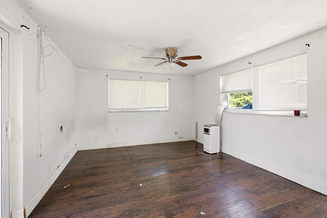 22-Property Photo 022