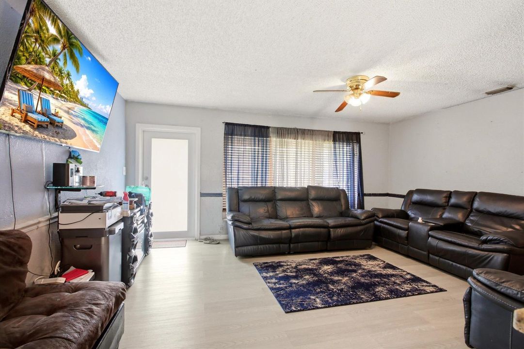 07-Property Photo 007