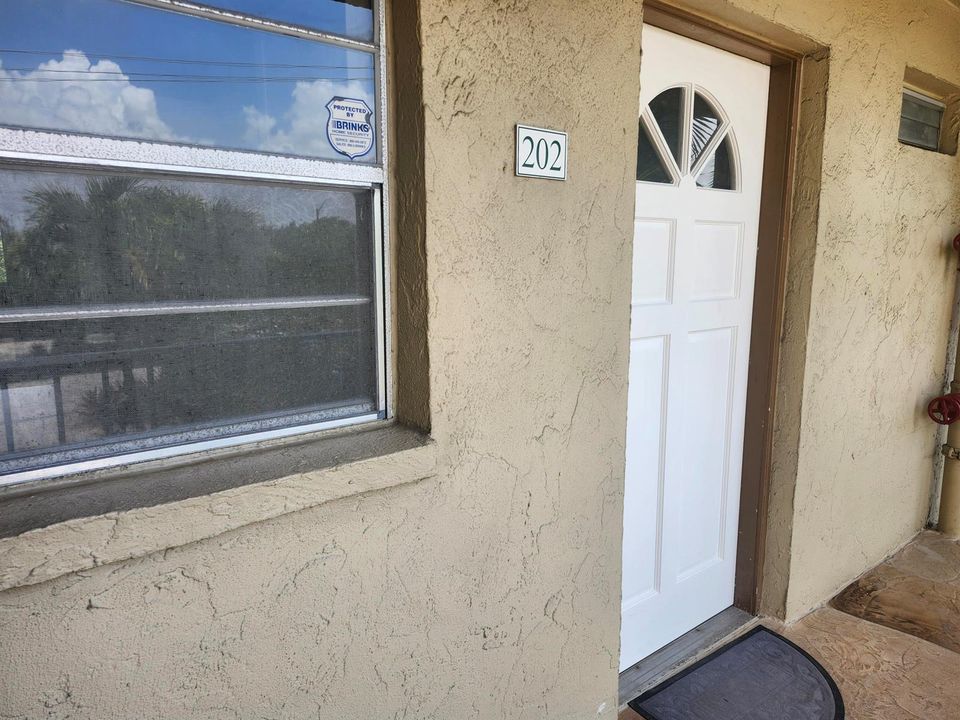 Front door 202