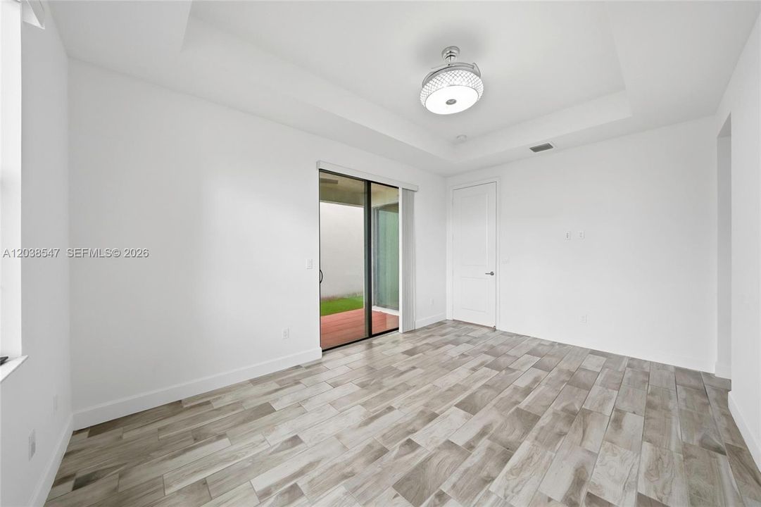 For Sale: $516,000 (3 beds, 2 baths, 1222 Square Feet)
