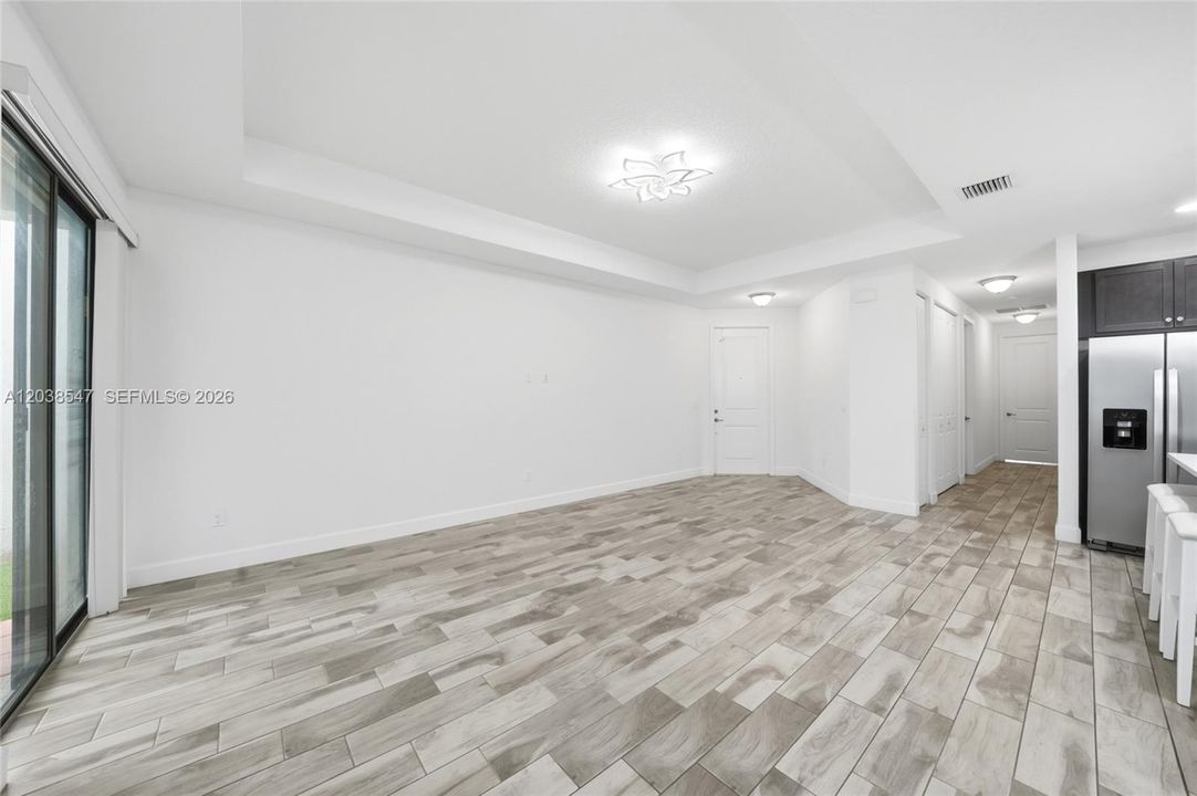 For Sale: $516,000 (3 beds, 2 baths, 1222 Square Feet)
