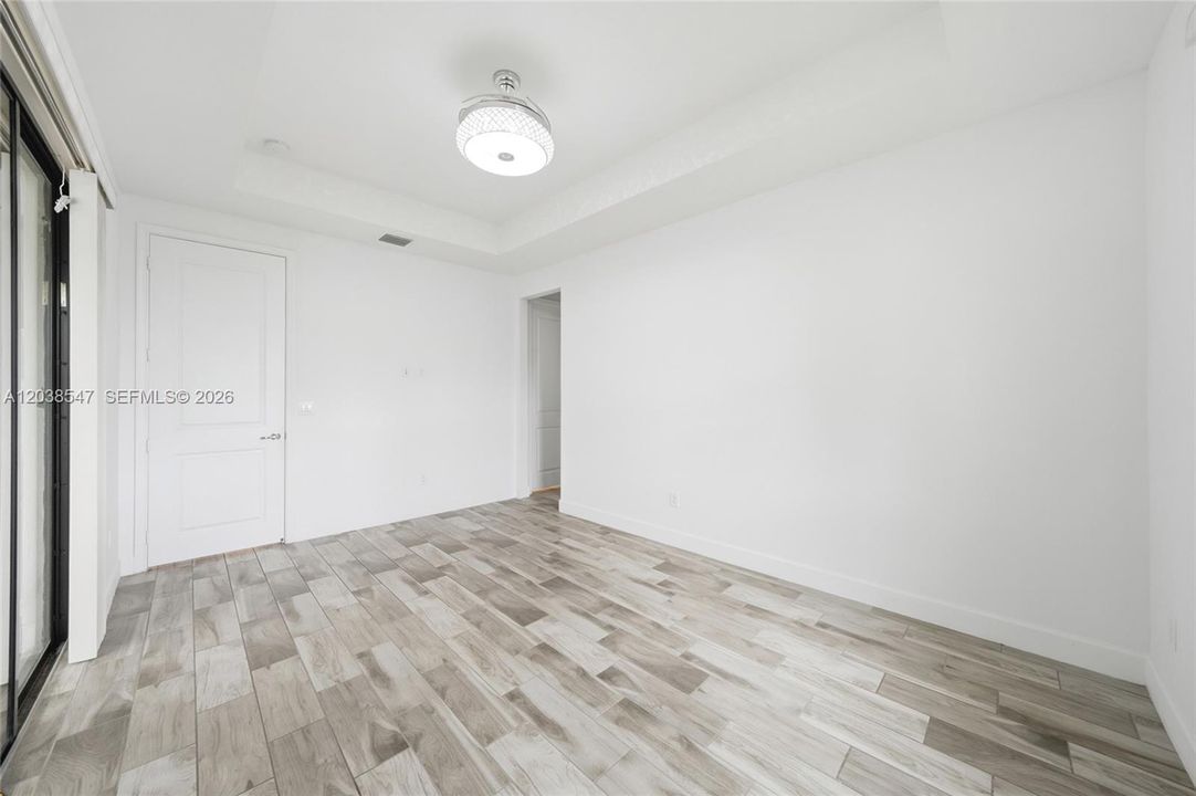 For Sale: $516,000 (3 beds, 2 baths, 1222 Square Feet)