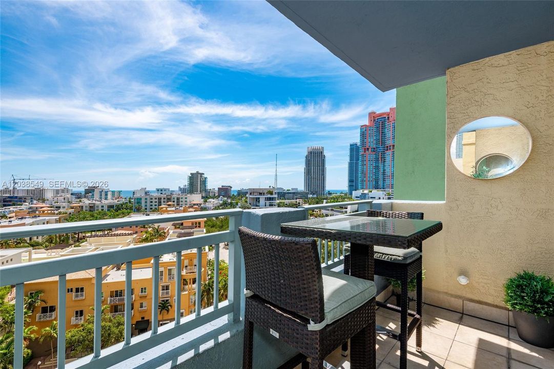 For Rent: $5,900 (2 beds, 2 baths, 1080 Square Feet)