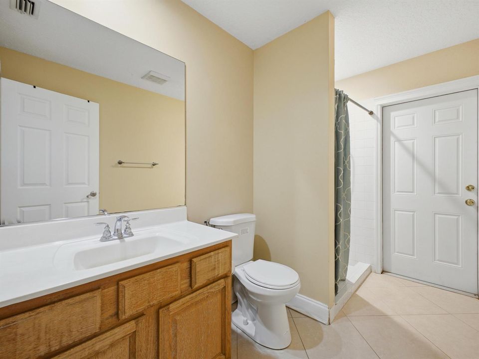 Bathroom 3